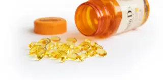 Calcium and vitamin D supplements offer little fracture protection for most adults, big study finds