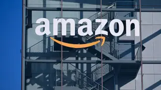 Amazon bets big on AI and cloud with a $220bn capex push