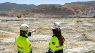 Barrick and Newmont End Nevada Dispute with $1.95B Settlement, Clearing Path for Barrick IPO
