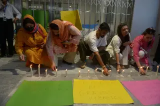 Eight officials suspended after deadly Islamabad hospital fire