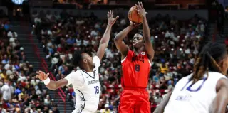 Rookie Caleb Wilson Drops 35, Breaks Summer League Debut Scoring Record