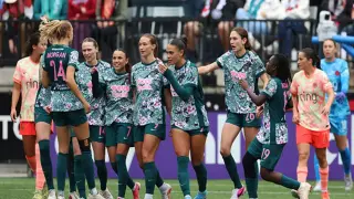 Eight Fans Ejected at Portland Thorns Game Over Pro-Women Apparel