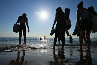 Chicago Braces for Near-100° Heat Wave as Humidity Rises