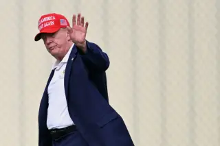 Trump sinks to a new low in major Reuters/Ipsos poll