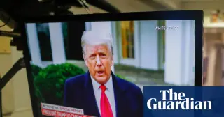 US Networks Halt Trump Coverage as Legal Battle Over White House Access Intensifies