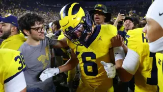 LSU Crashes into Top 10 as Michigan Slips in Week 2 Coaches Poll