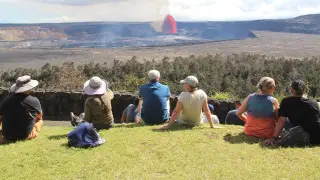 Kīlauea Volcano Enters High-Pressure Phase as USGS Halts Forecasting for Next Eruption