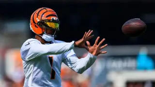 Model-Powered 2026 Fantasy Football Rankings: Top QBs, RBs, WRs, and TEs Revealed