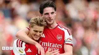 Arsenal edge Chelsea as Maitland-Niles sparks Everton comeback