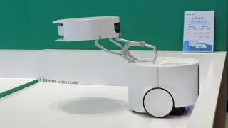 iRobot's Roomba Duo Debuts as a Vacuum-Within-A-Vacuum Concept at IFA 2026