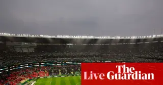 Storm Delay Halts Mexico-Ecuador Knockout at the Azteca