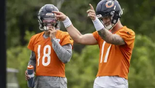Bears Confirm Bagent Start vs. Packers as Williams Remains Out with Hamstring