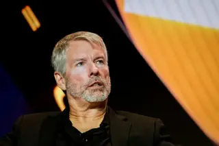 MicroStrategy Deepens Bitcoin Bet with 950 BTC Buy and STRC Buyback