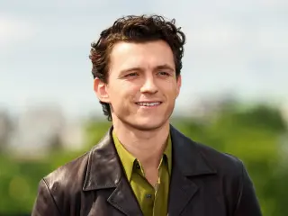 Tom Holland Declares Corn Dogs the Worst American Food, Without Tasting One