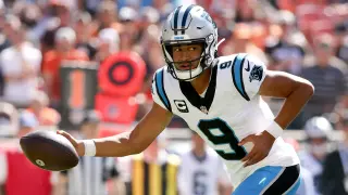Fantasy Week 4: Shough and Young Lead QB Slate as Herbert and Maye Fall
