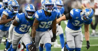 Campbell Confirms Clark and Abney Will Flank Returning Branch Against Packers