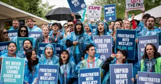 WestJet Flight Attendants End Strike After Tentative Wage Pact