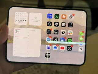 Apple's First Foldable Faces Early Hinge Failures