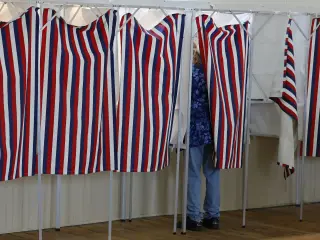 NH Primaries Set Up High-Stakes Senate Fight With Key House Races