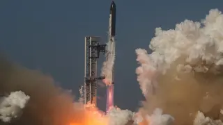 SpaceX nets investment-grade ratings as stock cools after historic IPO