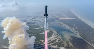 Starship V3 Shockwaves Revealed in 120fps Slow-Mo Launch