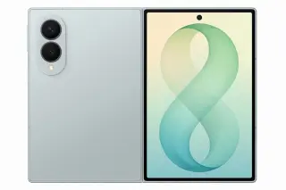 Galaxy Z Fold 8 Surges Ahead as Apple's Foldable iPhone Ultra Looms