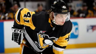 Penguins Bet on Ville Koivunen With Eight-Year, $4M AAV Deal