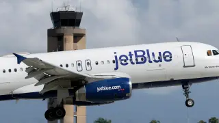 JetBlue Signals Major Fort Lauderdale Expansion as Spirit Collapse Frees Gates
