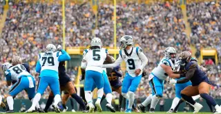 Packers Seek Redemption Against Panthers in NFC North Showdown
