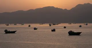 US Deploys Escort Mission to Secure Strait of Hormuz as Iran Threatens