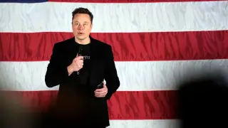 Musk's America PAC Launches Midterm Push with $800K in Senate Ads