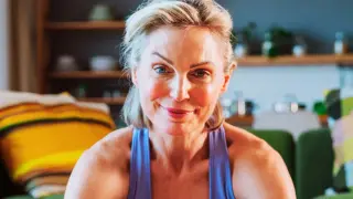 Experts Link Brain Health to Physical Activity, Diet, and Social Connection