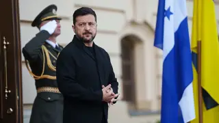 Zelenskyy Gives Minsk One-Week Window to Remove Drone-Relays on Ukraine Border