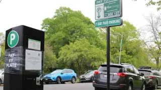 Chicago Council Advances $2.5B Parking Meter Sale to Stonepeak