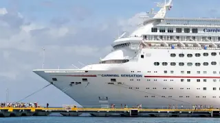 Carnival's Record Q3 Ignites Cruise Sector Rally as Fuel Costs Ease