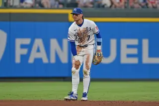 Witt Jr. sidelined by Grade 1 MCL sprain as Royals shuffle infield
