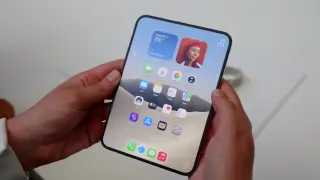 iPhone Duo In-Store Experience: Key Checks for Buyers Before the $2,000 Commitment