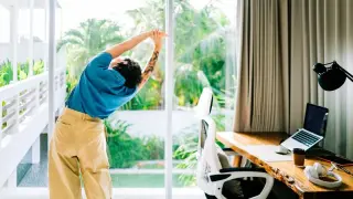 Tiny Breaks, Big Boost: Five-Minute Moves to Revive Your Workday