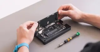 Apple Expands Self-Service Repair to iPhone 18 Pro and Latest Macs