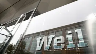 Weil Gotshal & Manges to Close After Failed Merger and Partner Exodus