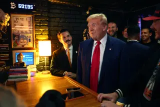 Ethics Clash Over Trump-Tied Crypto Ventures Threatens CLARITY Act