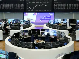 Bond Market Selloff Persists as Investors Await Trump-Xi Summit