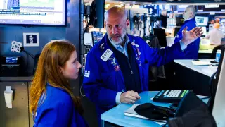 Gearing Up for SpaceX IPO Volatility: Trimming to Raise Cash