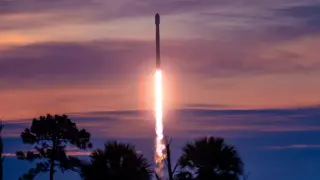 Five-year-old Falcon 9 booster sets reuse milestone with 35th flight