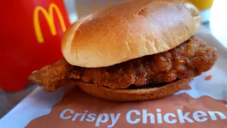 McDonald's Chicken and Beverage Push Faces Intense Rivalry from Chick-fil-A and Coffee Chains