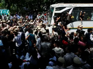 India’s ‘Cockroach’ Movement Escalates Voter Roll Protests Amid Heavy Police Crackdown