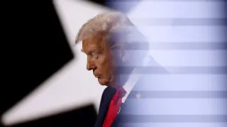 Trump Reclaims Center Stage at GOP's Dallas Midterm Convention