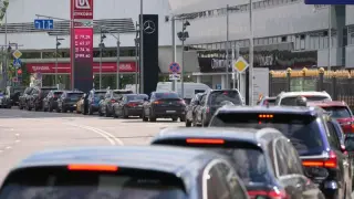 Fuel crisis sweeps Russia as Ukraine drone strikes target refineries