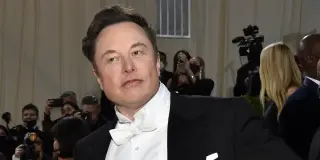 SpaceX Slump Narrows Musk's Trillion-Dollar Fortune