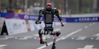 Unitree Unveils Superman Humanoid That Outruns Usain Bolt Ahead of Shanghai IPO